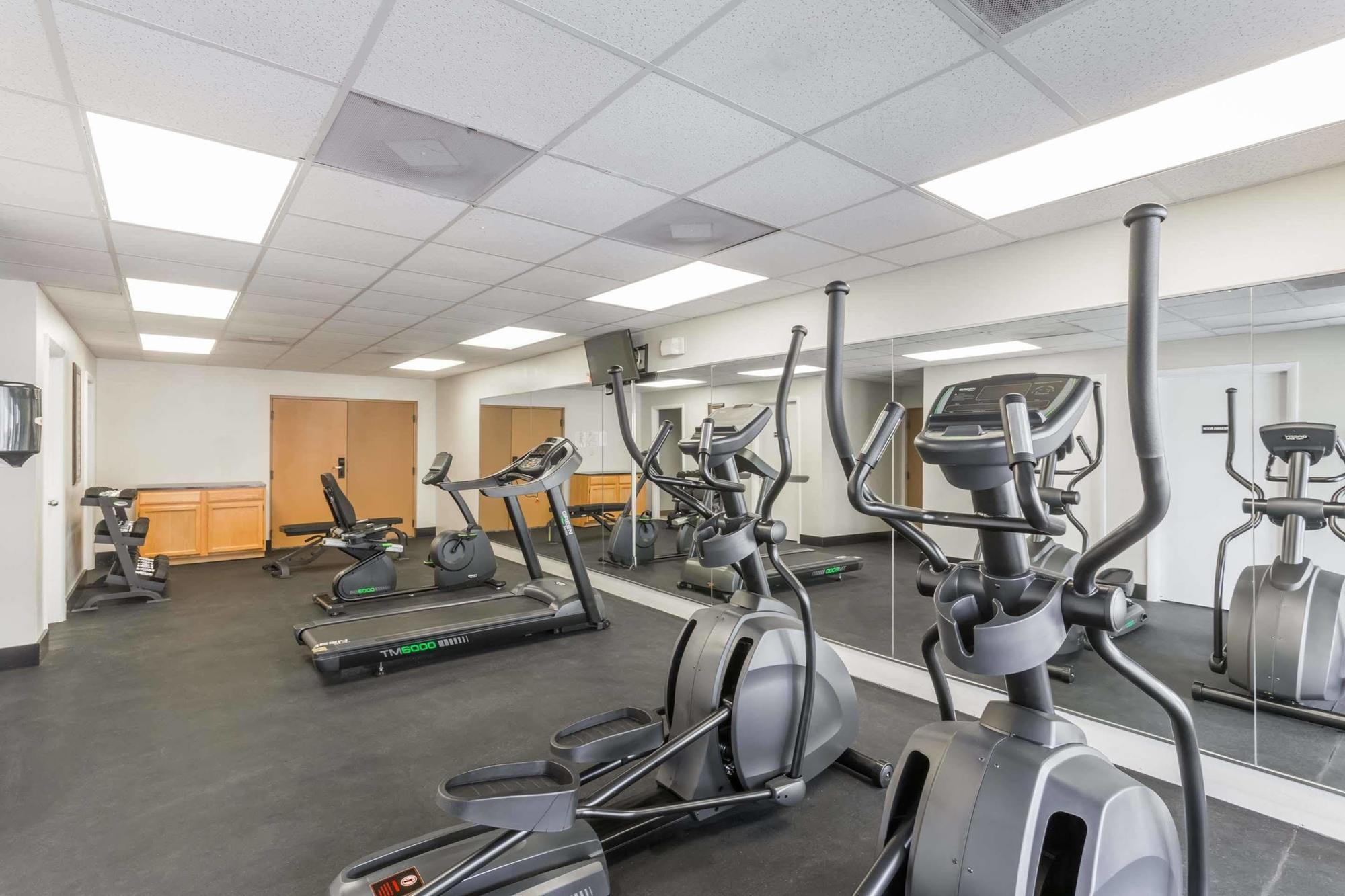 Days Inn & Suites By Wyndham Clermont Exteriér fotografie