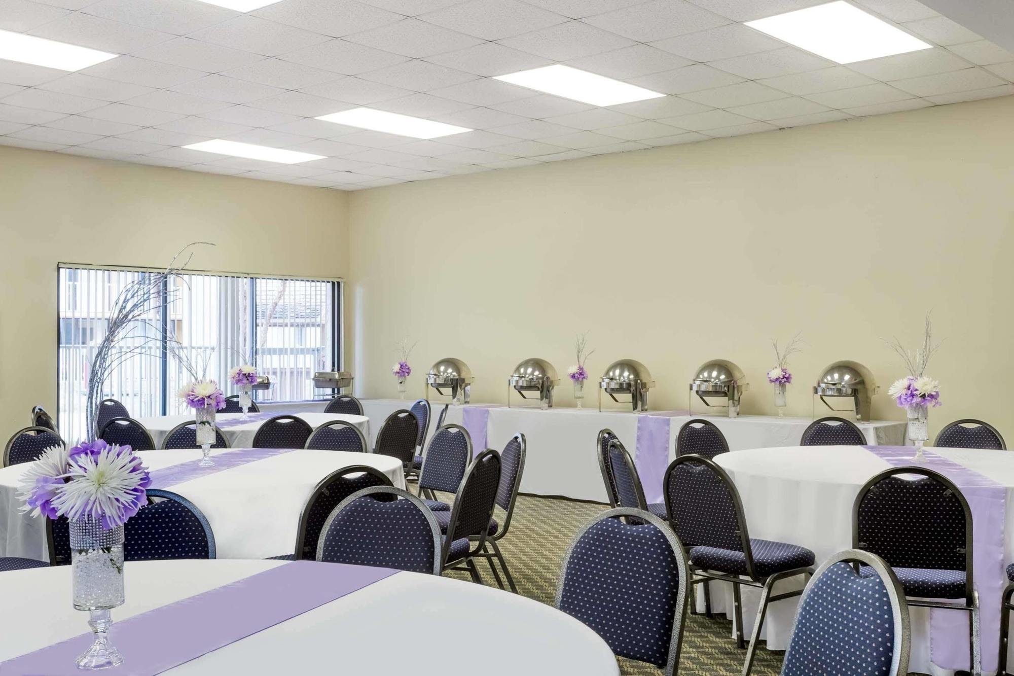 Days Inn & Suites By Wyndham Clermont Exteriér fotografie